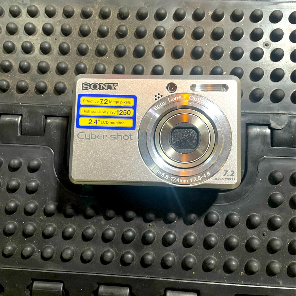 Sony Cyber-shot Silver Compact Camera